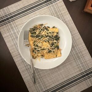 Meet your Posher, Nikki